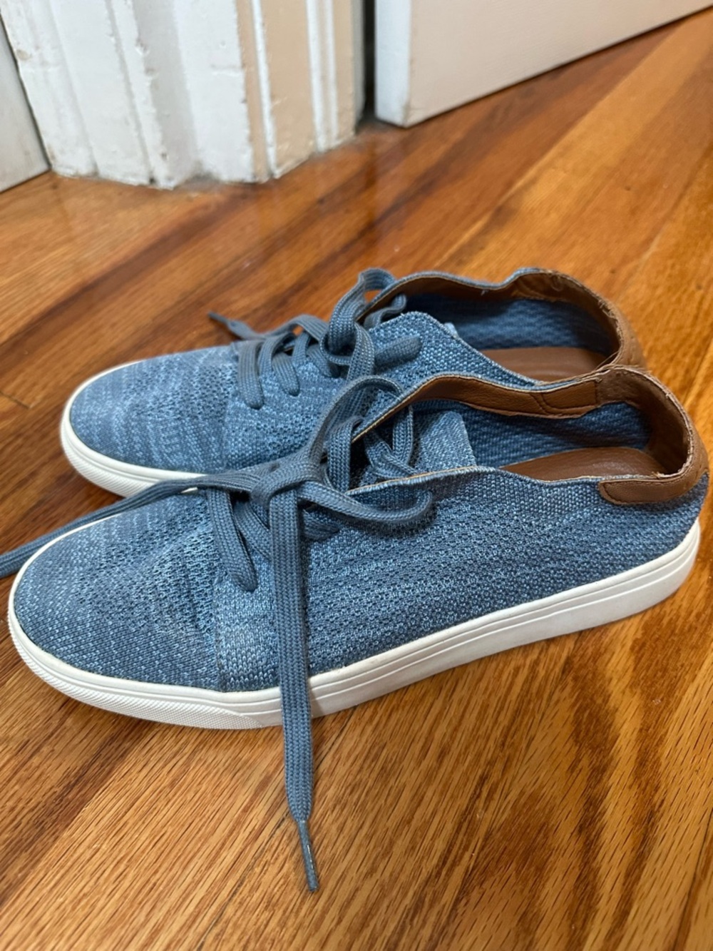 Lucky‎ Brand Blue Knit Lace-Up Women's Flats size 7.5